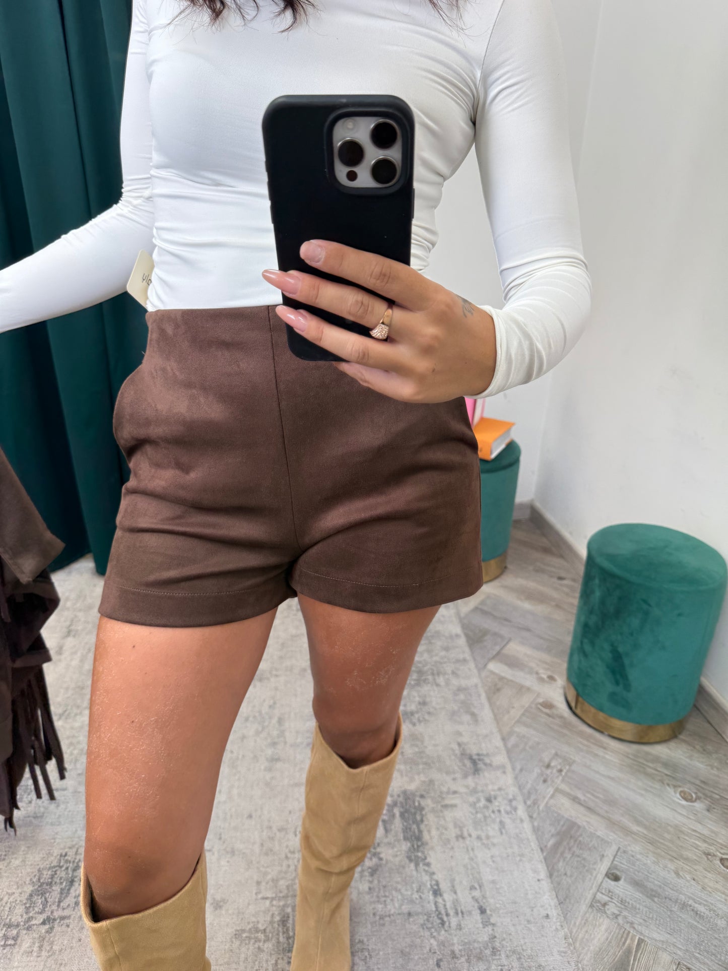 Shorts brown