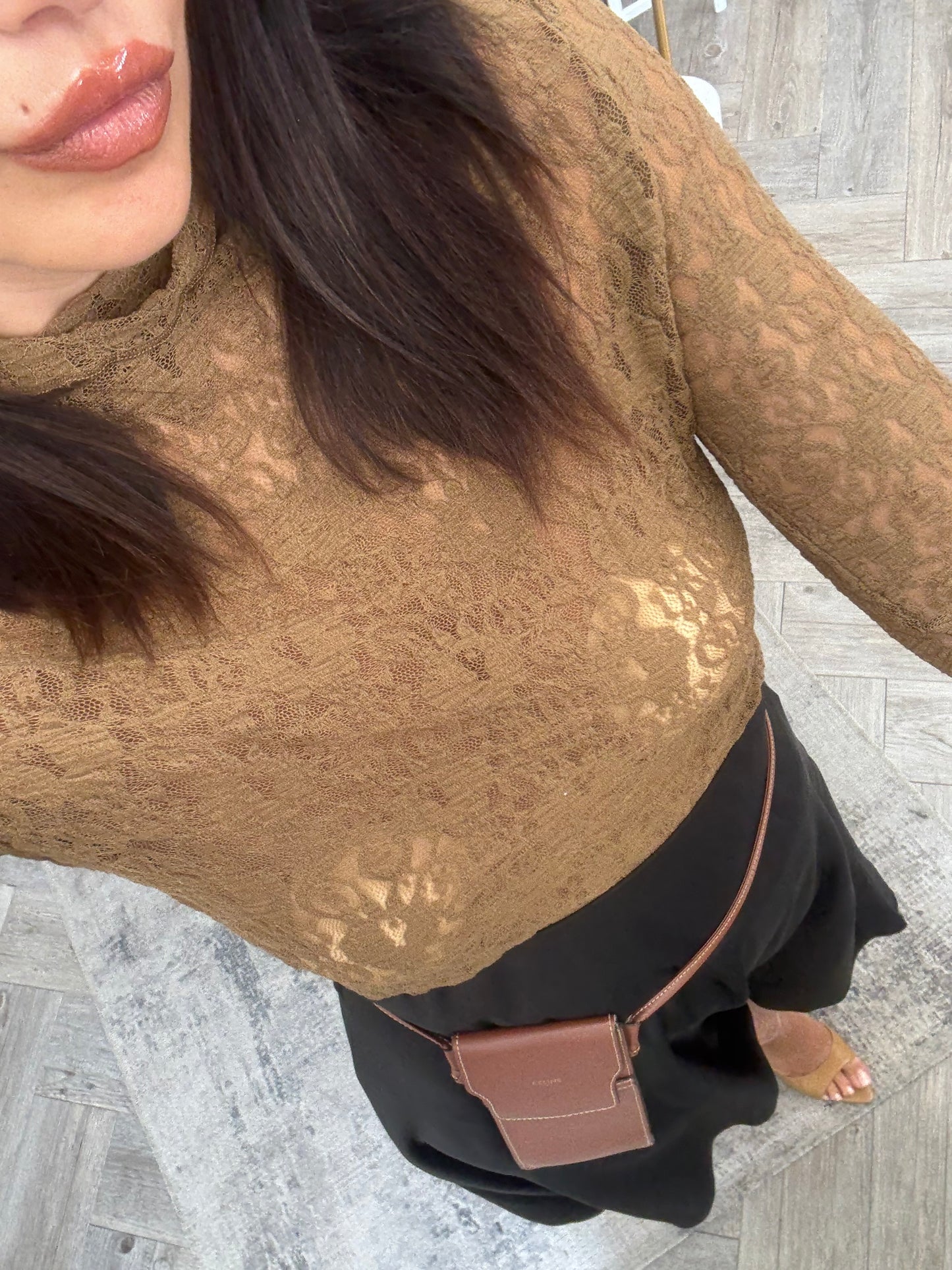 Maglia macrame camel