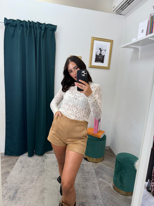 Shorts camel