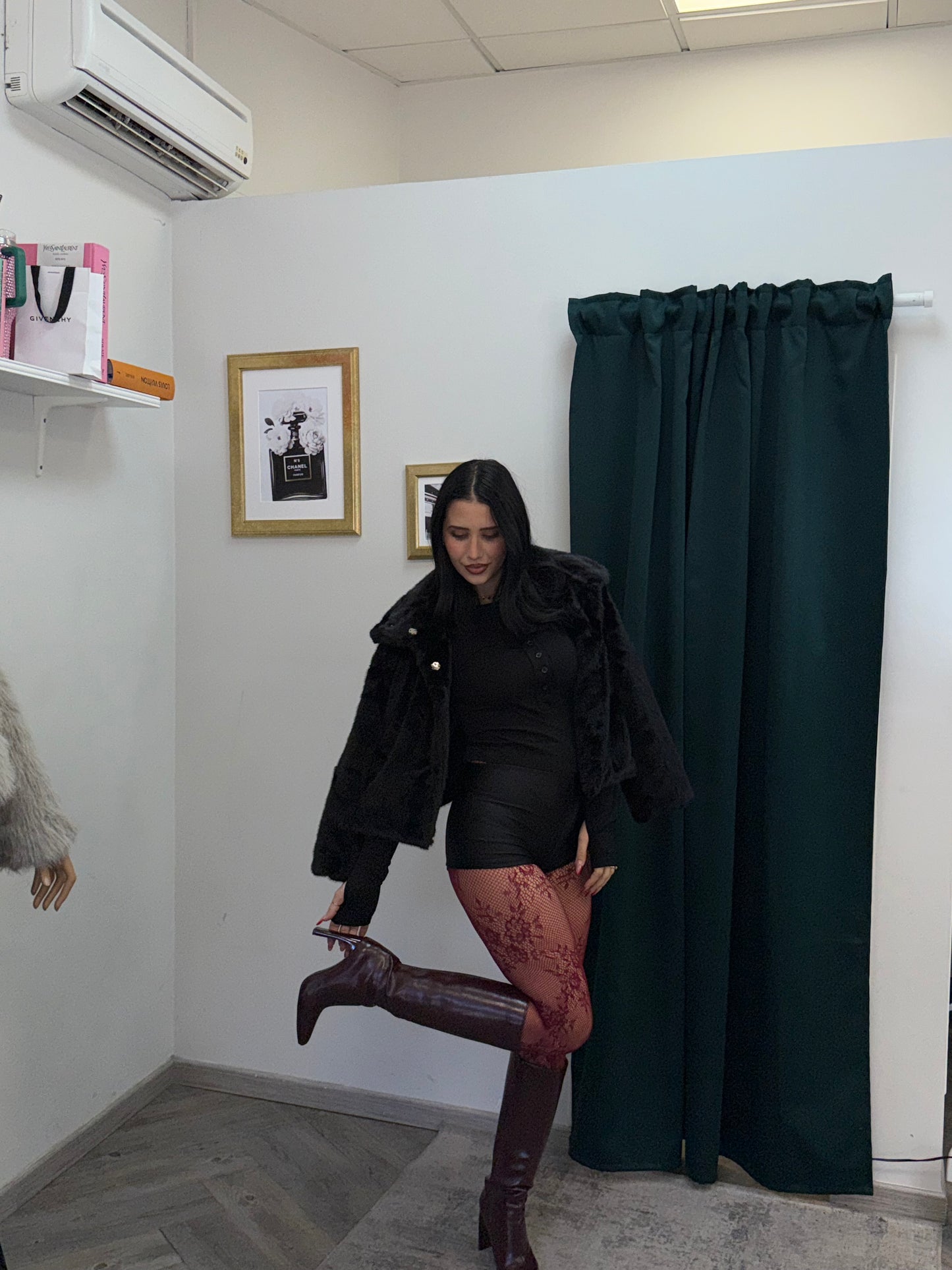 Calza bordeaux pizzo